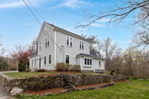 684 Country Way, Scituate, MA, 02066-1815 | Card Image