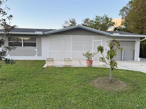 698 Muscogee Dr, NORTH FORT MYERS, FL, 33903-3648 | Card Image