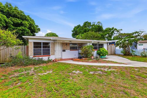 2112 W Orient St, TAMPA, FL, 33607-6541 | Card Image