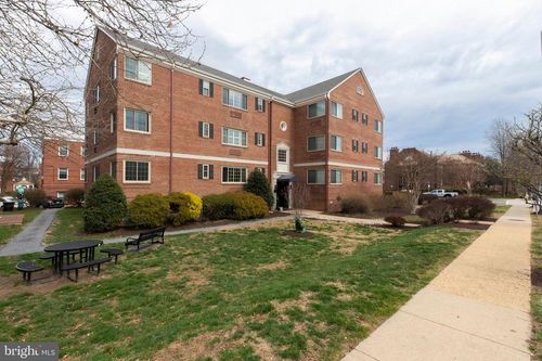 325-820B S Washington St, ALEXANDRIA, VA, 22314 | Card Image