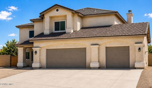 2518 E Avenue K2, Lancaster, CA, 93535-4632 | Card Image