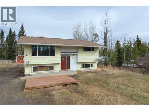 5957 Little Fort 24 Highway, 100 Mile House, BC, V0K1X0 | Card Image
