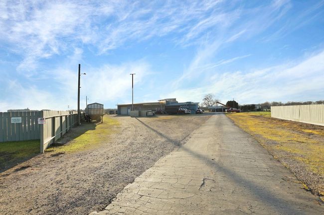 5725 N Wall Rd, House other with 2 bedrooms, 1 bathrooms and null parking in Linden CA | Image 51