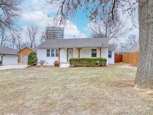 5347 E 32nd Pl, Tulsa, OK, 74135-5204 | Card Image