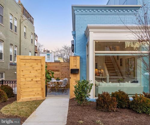 e-1237 W St Nw, WASHINGTON, DC, 20009-4460 | Card Image