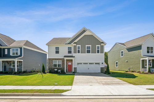 216 Chamberlain Dr, Staunton, VA, 24401 | Card Image