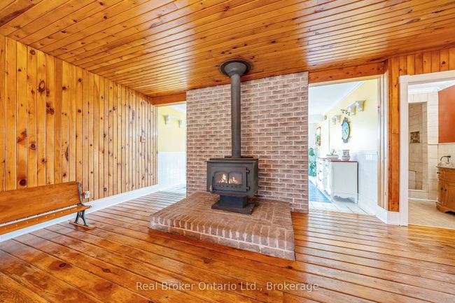 6024 Fourth Line, House other with 5 bedrooms, 3 bathrooms and 10 parking in Orton ON | Image 17