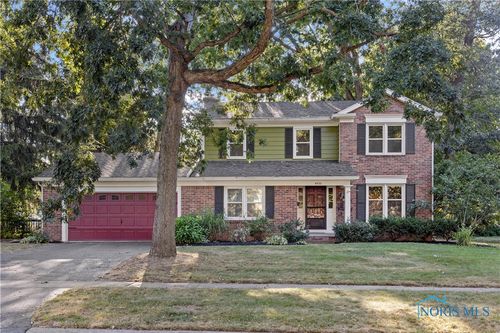 4533 Gettysburg Dr, Sylvania, OH, 43560-3240 | Card Image