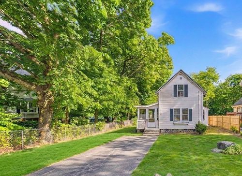 50 Marble St, Stoneham, MA, 02180-2735 | Card Image