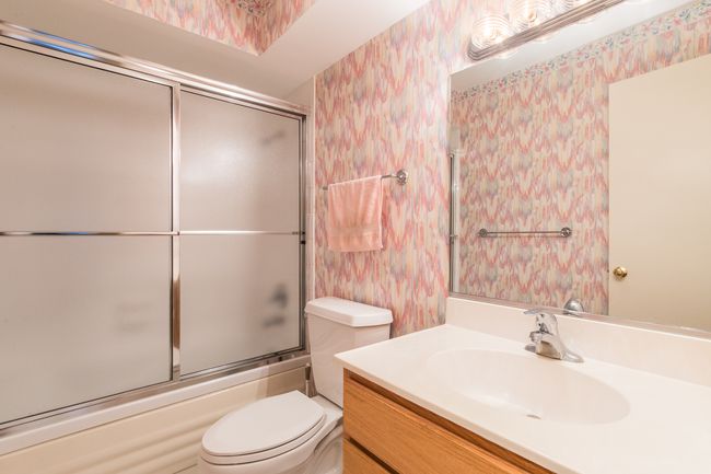 APT-1H - 400 Ascot Dr, Condo with 2 bedrooms, 2 bathrooms and 1 parking in Park Ridge IL | Image 17