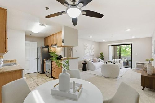 apt-624-880 E Fremont Ave, Sunnyvale, CA, 94087-3646 | Card Image