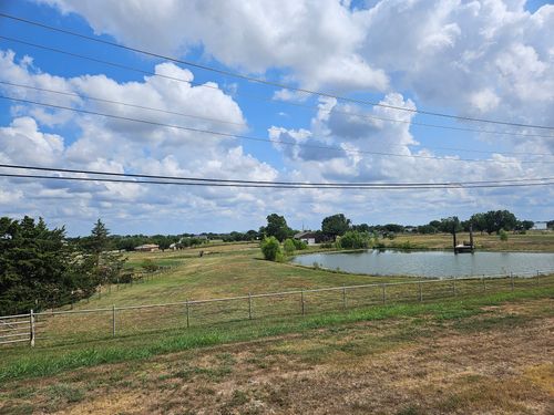 521 B Blue Mound Rd E, Haslet, TX, 76052-4048 | Card Image
