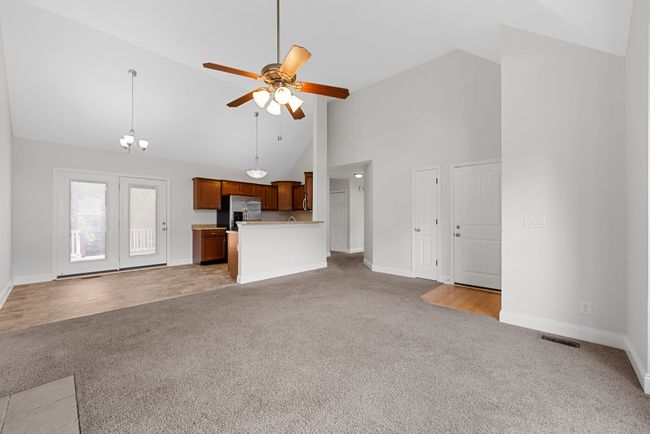 1383 Whitt Ln, House other with 3 bedrooms, 2 bathrooms and 4 parking in Clarksville TN | Image 6