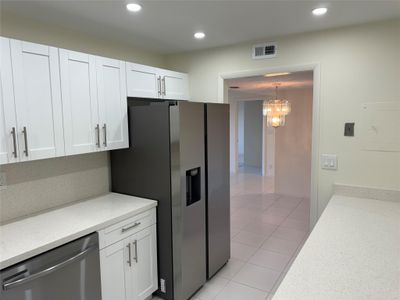 711 - 10777 W Sample Rd, Condo with 2 bedrooms, 2 bathrooms and null parking in Coral Springs FL | Image 3