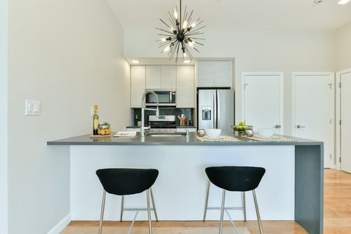 402-87 Parker St, Chelsea, MA, 02150-4484 | Card Image