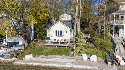 4338 E Lake Rd, Livonia, NY, 14487-9754 | Card Image