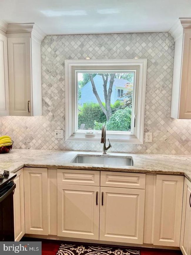 20053 Great Falls Forest Dr, House other with 4 bedrooms, 3 bathrooms and null parking in GREAT FALLS VA | Image 14