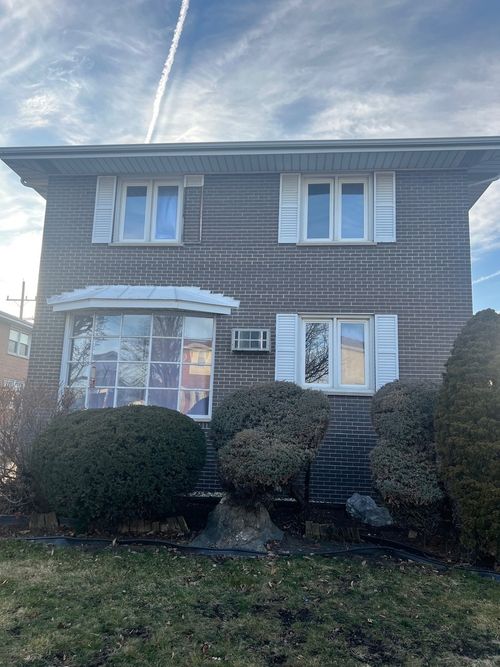 1f-4424 Forest Ave, Brookfield, IL, 60513-2757 | Card Image