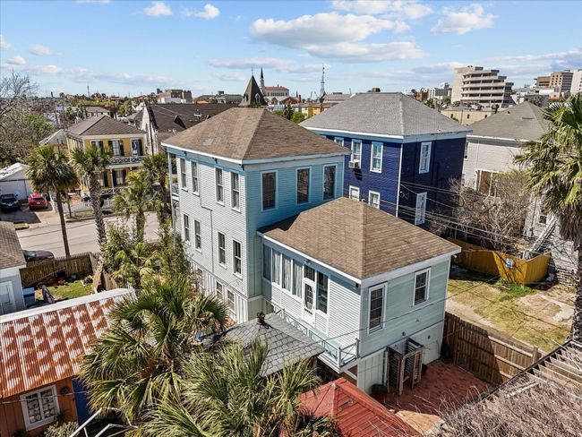 Back aerial | Image 4