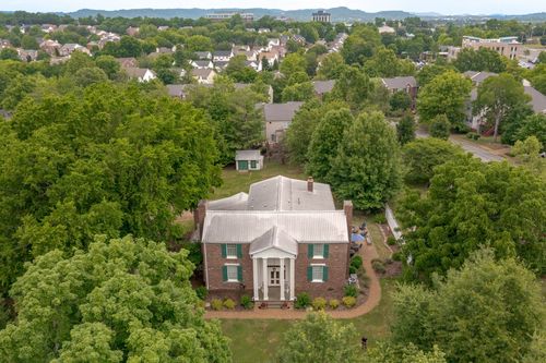 118 Stanwick Dr, Franklin, TN, 37067-5666 | Card Image
