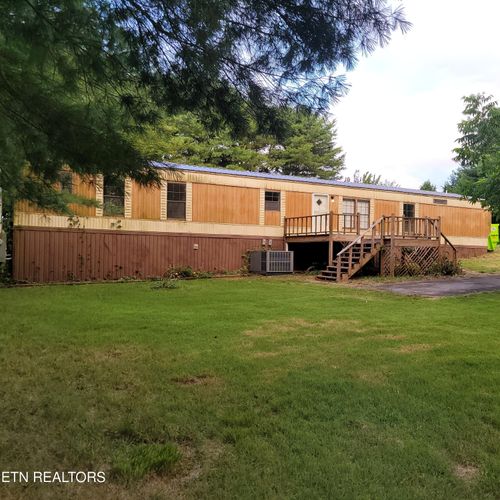 581 Disco Loop Rd, Friendsville, TN, 37737-2233 | Card Image
