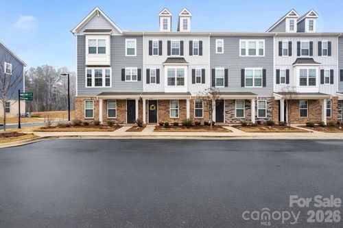 4326 Reed Creek Dr, Sherrills Ford, NC, 28673-9515 | Card Image