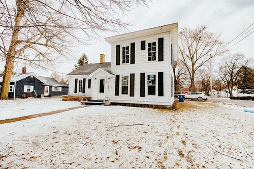 233 S Oak St, Sheridan, MI, 48884-5100 | Card Image