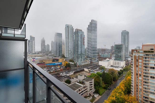 1807 - 4711 Hazel Street, Condo with 1 bedrooms, 1 bathrooms and 1 parking in Burnaby BC | Image 10