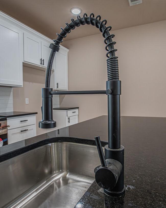 120 Brookview Dr, House other with 4 bedrooms, 2 bathrooms and null parking in Bridgeport TX | Image 5