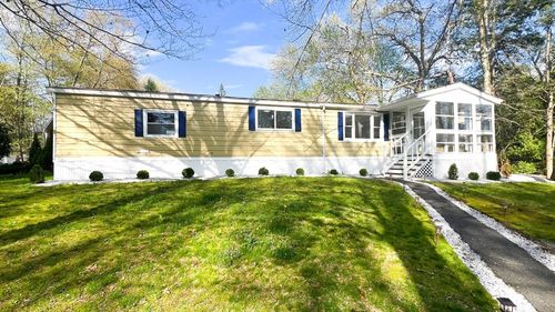 76 Hemlock Hvn, Hampton, NH, 03842-1727 | Card Image