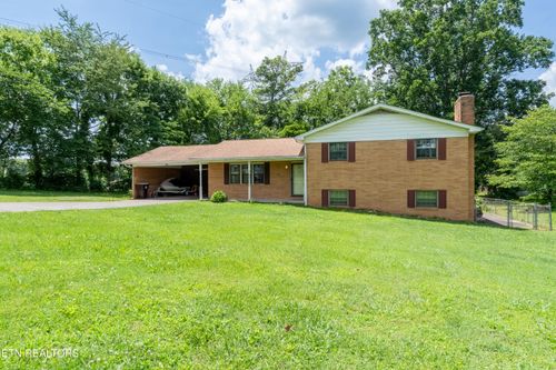 898 W Cunningham St, Alcoa, TN, 37701-1505 | Card Image