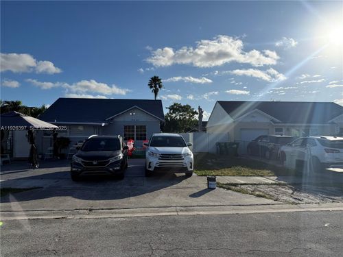 1-20343 Nw 36th Ave, Miami Gardens, FL, 33056-1761 | Card Image