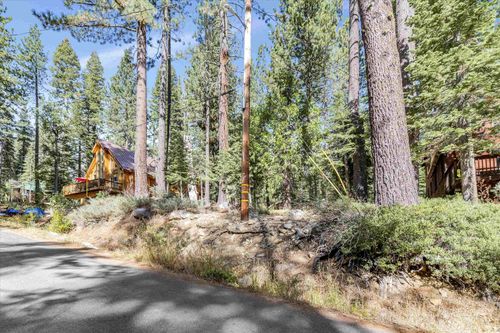 51179 Jeffrey Pine Road, Soda Springs, CA, 95728 | Card Image