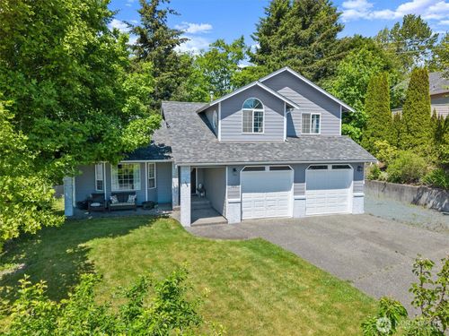 920 Alderwood Ln, Sedro Woolley, WA, 98284-9369 | Card Image