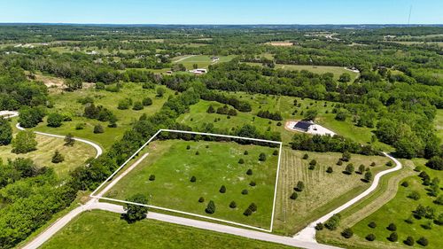 000 E Farm Road 52, Fair Grove, MO, 65648 | Card Image