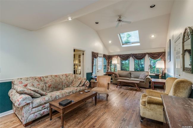 Family Room w/ Skylight | Image 14