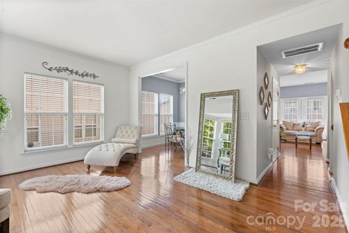 9775 Mallard Glen Dr, Charlotte, NC, 28262-1115 | Card Image