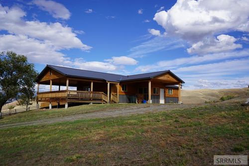 22 Sunflower Rd, Salmon, ID, 83467-5245 | Card Image