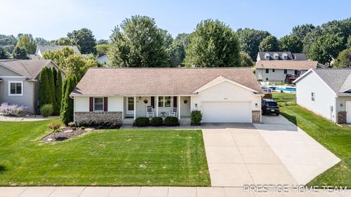 6567 Sunfield Dr, Byron Center, MI, 49315-9450 | Card Image