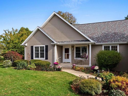 322 N 18th Avenue, STURGEON BAY, WI, 54235 | Card Image