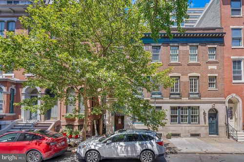 1833 Spruce St, PHILADELPHIA, PA, 19103-5803 | Card Image
