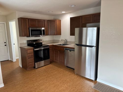 708 E Providence Ave, Spokane, WA, 99207-2972 | Card Image