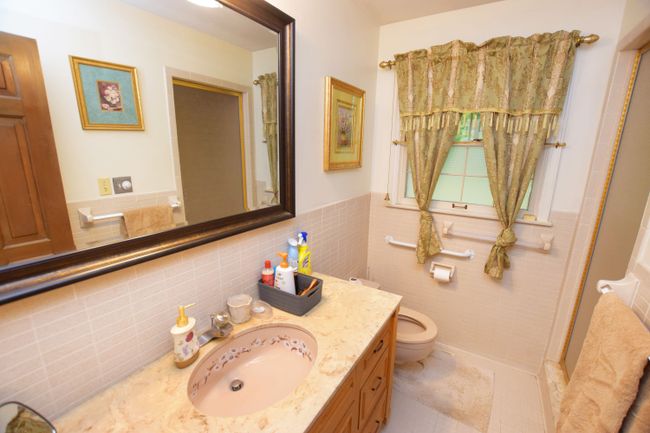 6196 Sierra Pass, House other with 5 bedrooms, 3 bathrooms and null parking in Flint MI | Image 15