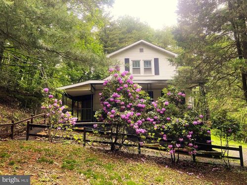 12401 Amherst Ave Ne, CUMBERLAND, MD, 21502-8124 | Card Image