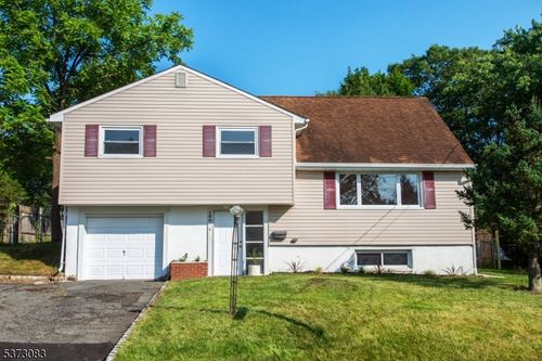 100 Richard St, Dover, NJ, 07801-2025 | Card Image