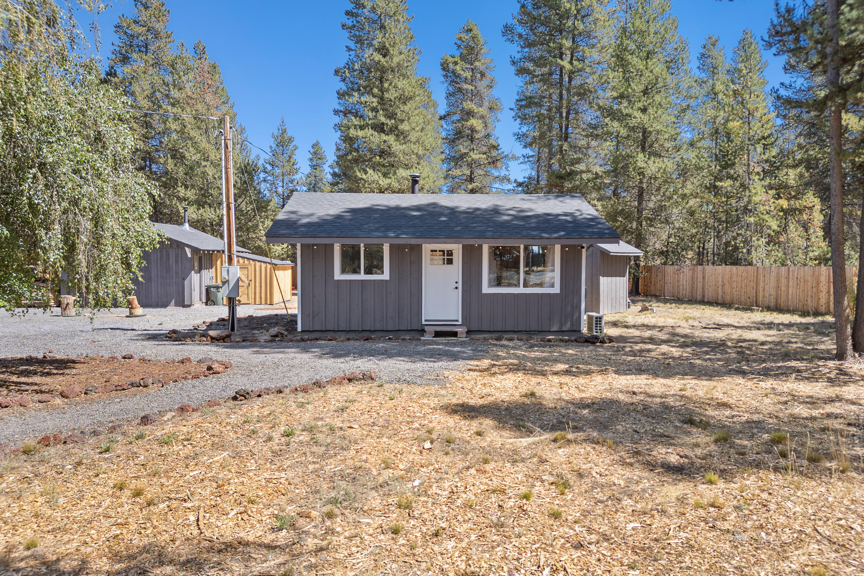 Day Rd, LA Pine, OR 97739