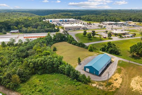 115 Webb Ave, Hohenwald, TN, 38462-2420 | Card Image
