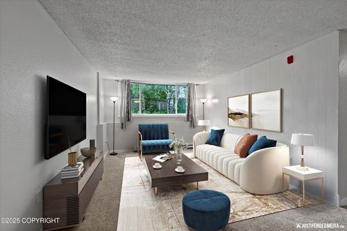 apt-6-3100 Ward Pl, Anchorage, AK, 99517-1526 | Card Image