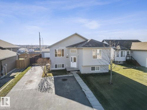 4609 62 Ave, Cold Lake, AB, T9M2B5 | Card Image