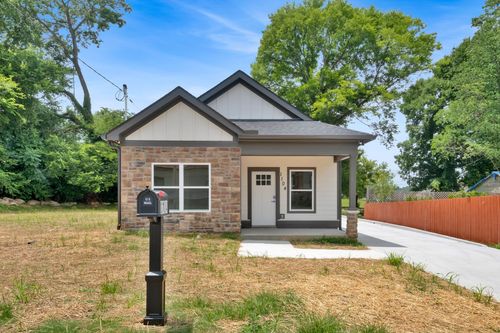 1104 Bridge St, Columbia, TN, 38401-4228 | Card Image
